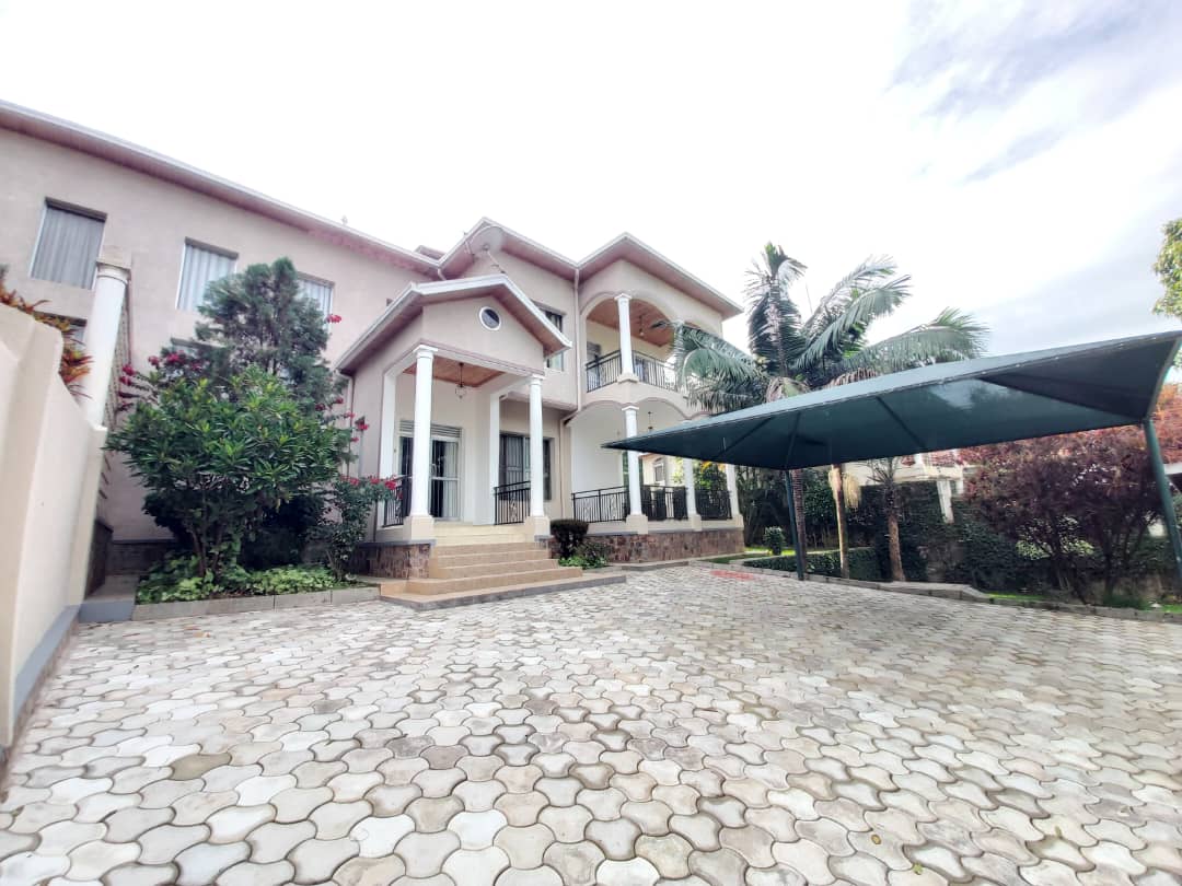 Charming house available for rent in Nyarutarama