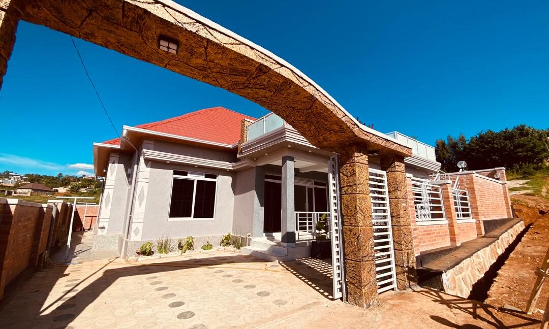 WhatsApp Image 2025-12-26 at 04.33.40