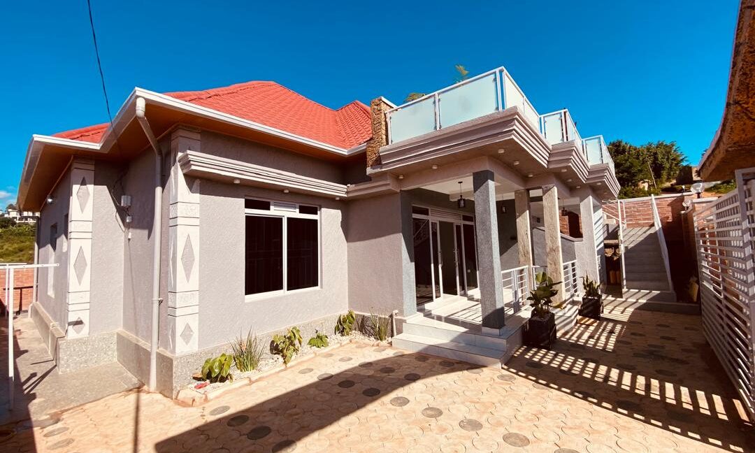 WhatsApp Image 2025-12-26 at 04.33.41