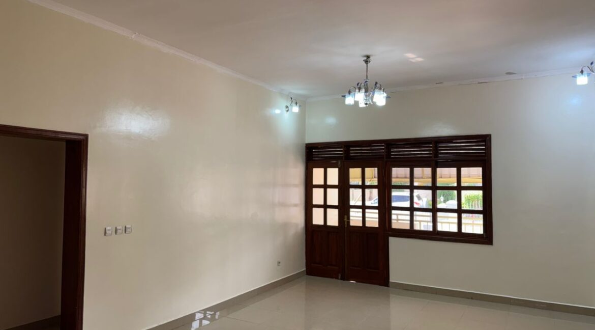 WhatsApp Image 2026-01-05 at 01.25.18