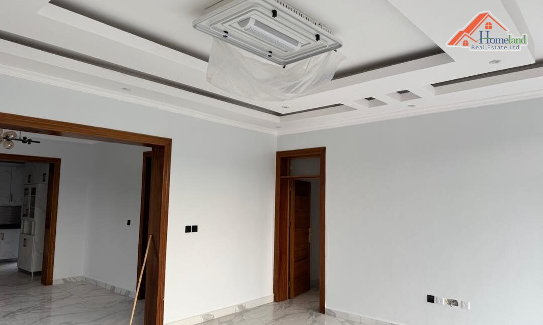 WhatsApp Image 2026-02-01 at 00.46.50 (1)