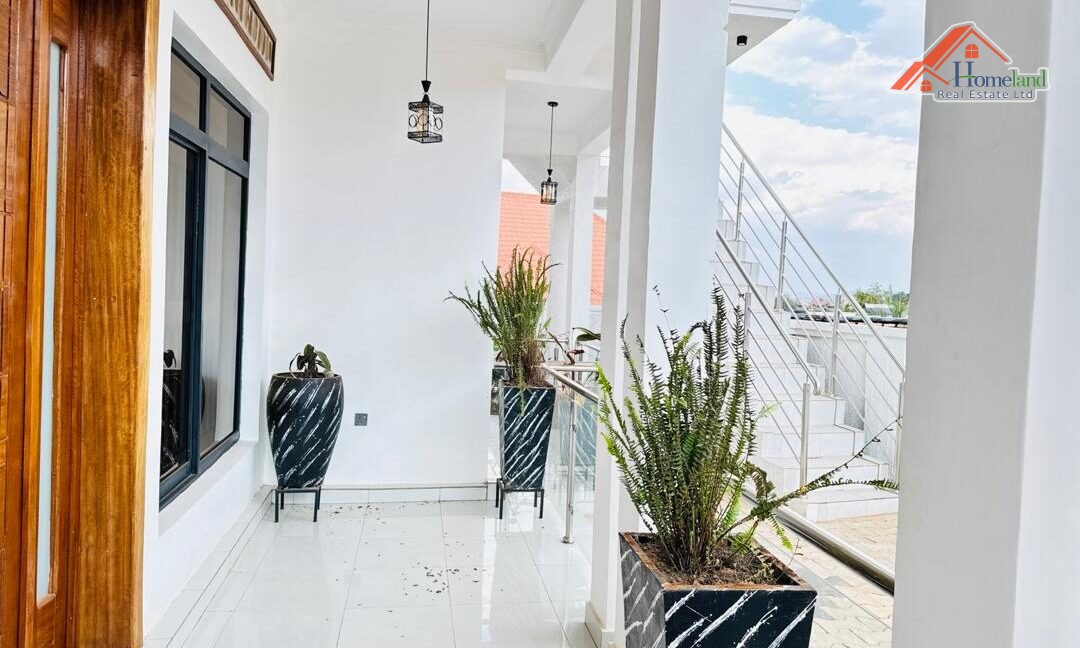 WhatsApp Image 2026-08-24 at 23.07.54 (1)
